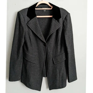 St. John Velvet Collar Single Button Blazer